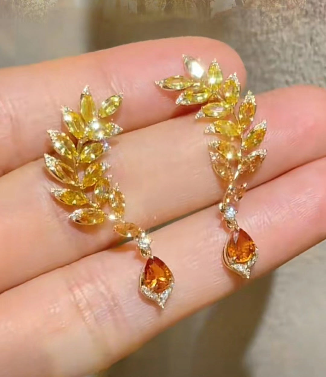 3.356ct Yellow and Blue Sapphire Ombre Gradient Earrings Set in Box