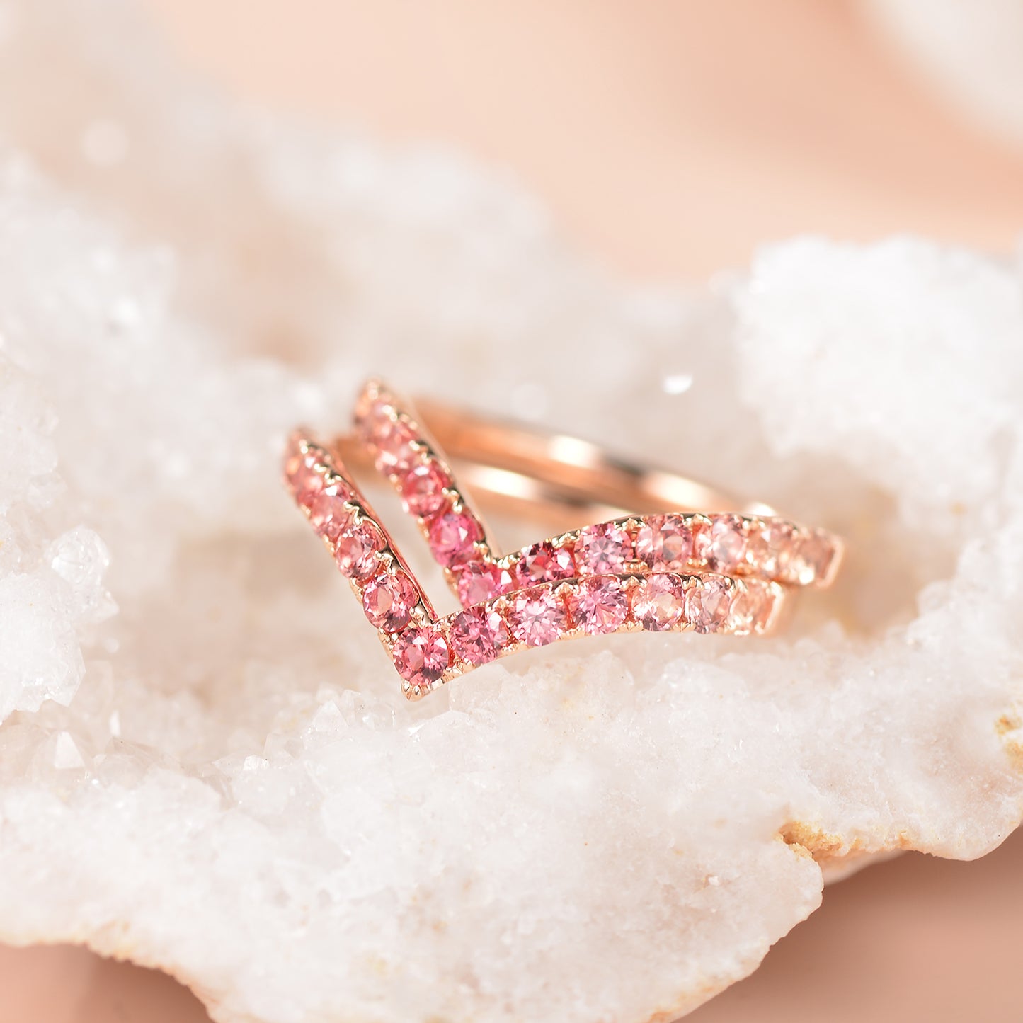 Padparadscha Elegant V-Ring | 18K Rose Gold | Natural Gemstone