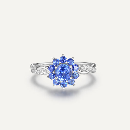 Royal Halo Sapphire Ring | 18K white gold | Natural Gemstone