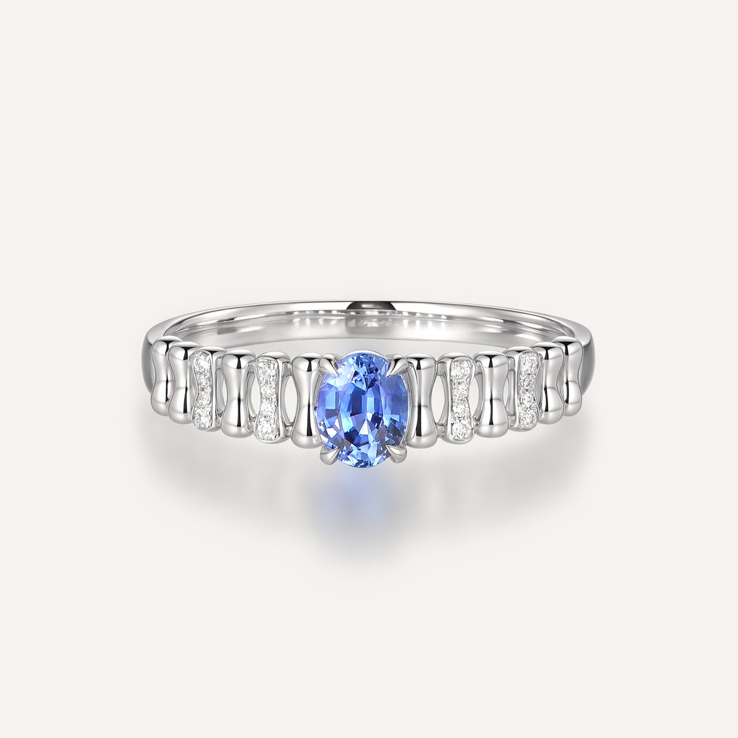 Inscribed Hearts Sapphire Ring | 18K white gold | Natural Gemstone