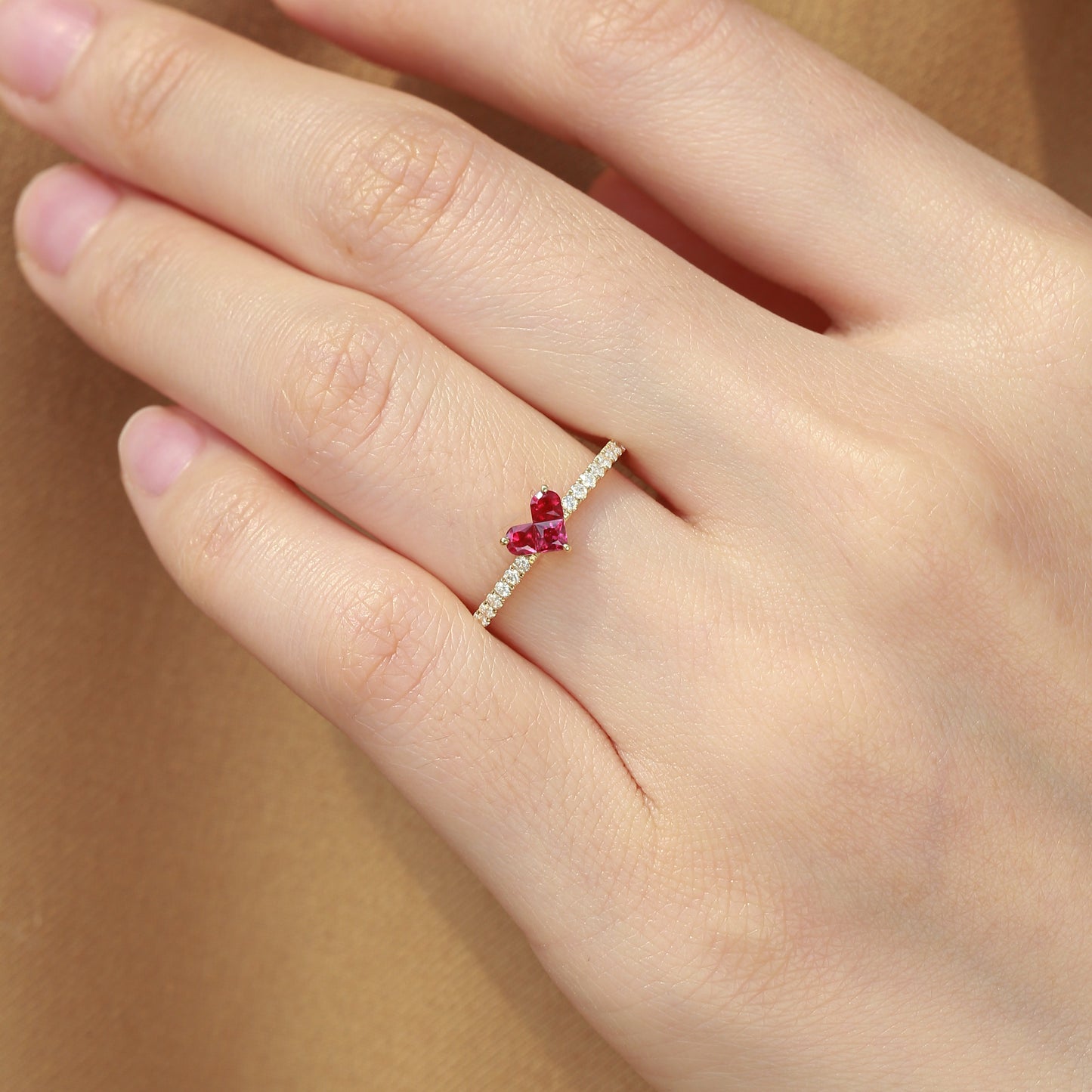 Ruby Love Knot Ring | 18K gold