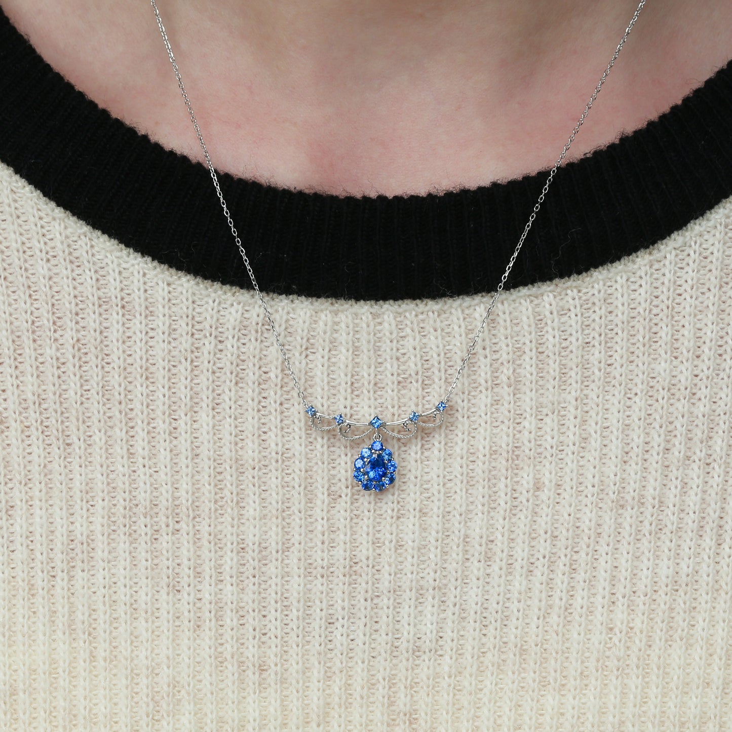 Crowned Sapphire Azure Necklace| PT 950 | Natural Gemstone