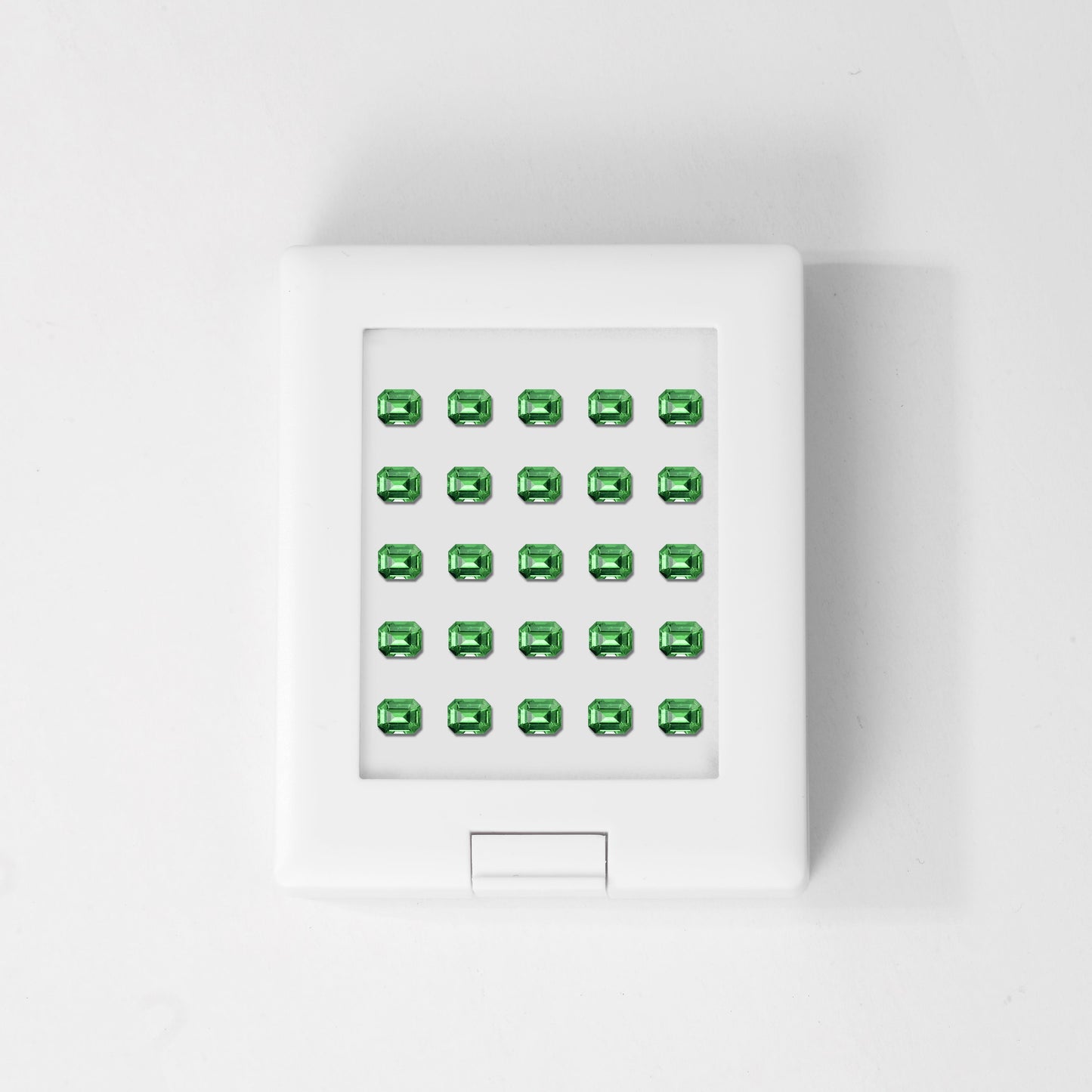 Tsavorite | Octagonal | 3# | A++ | VG | 3.0x5.0mm