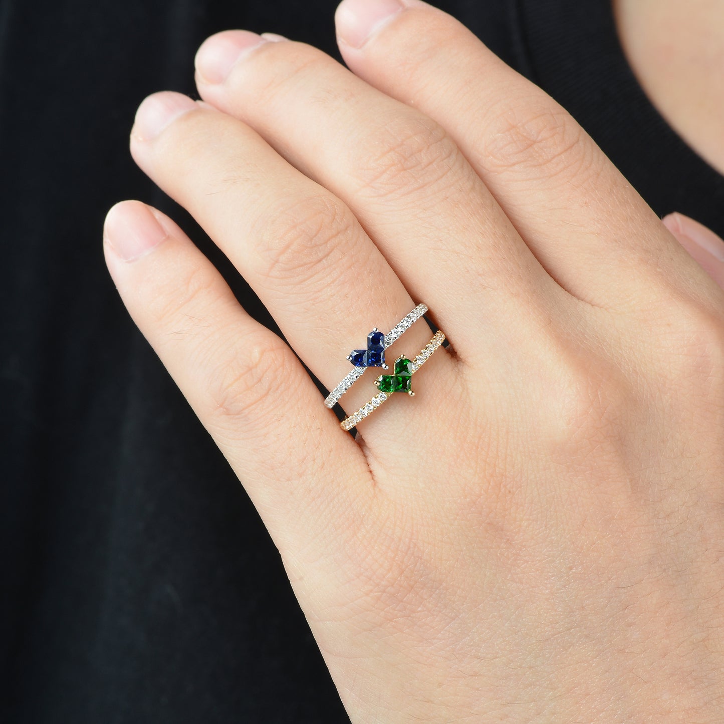 Sapphire Love Knot Ring | 18K white gold | Natural Gemstone