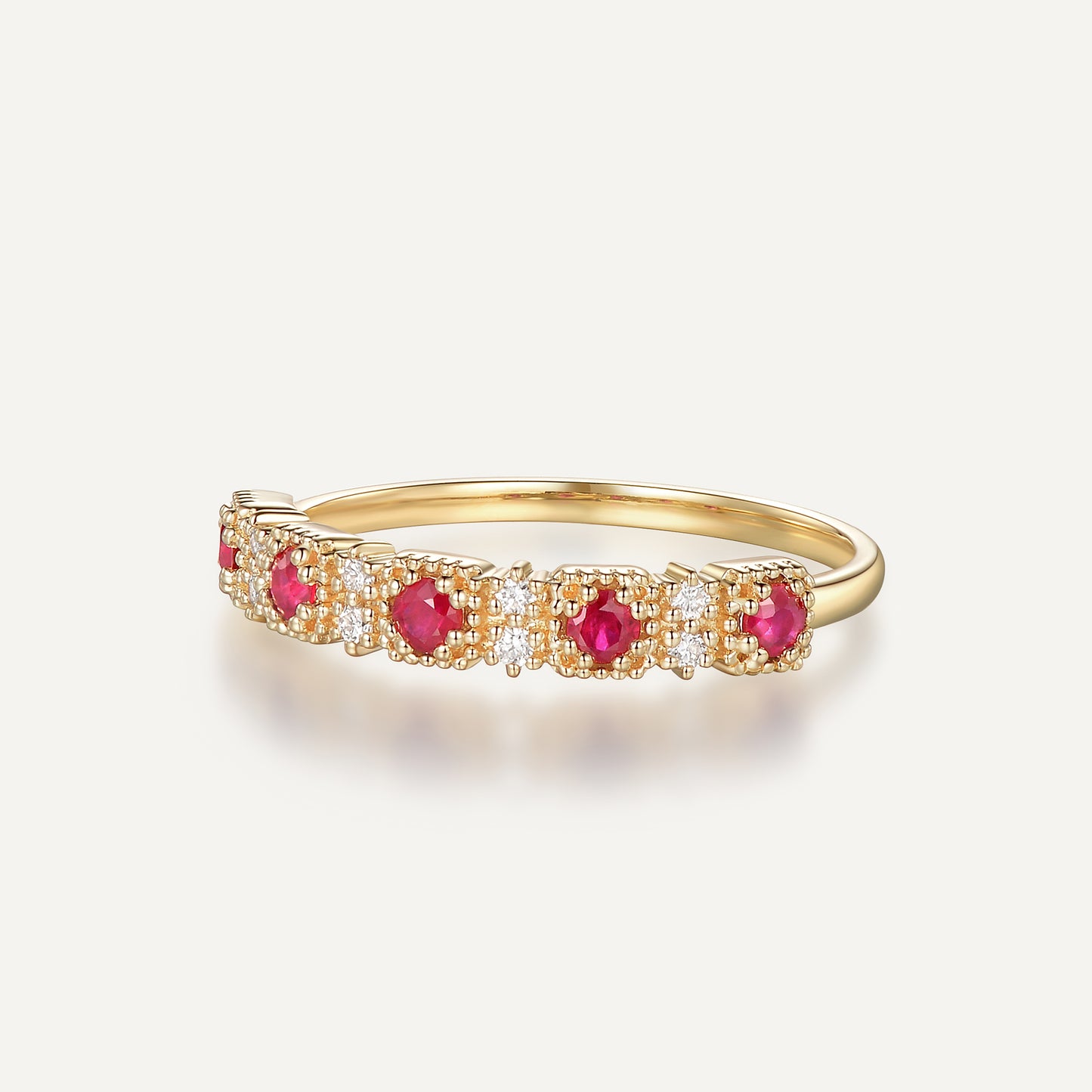 Royal Ruby & Diamond Row Ring | 18K yellow gold