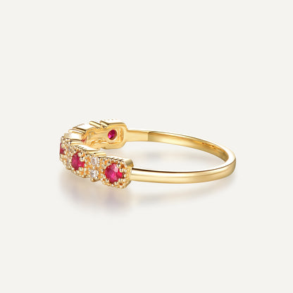 Royal Ruby & Diamond Row Ring | 18K yellow gold