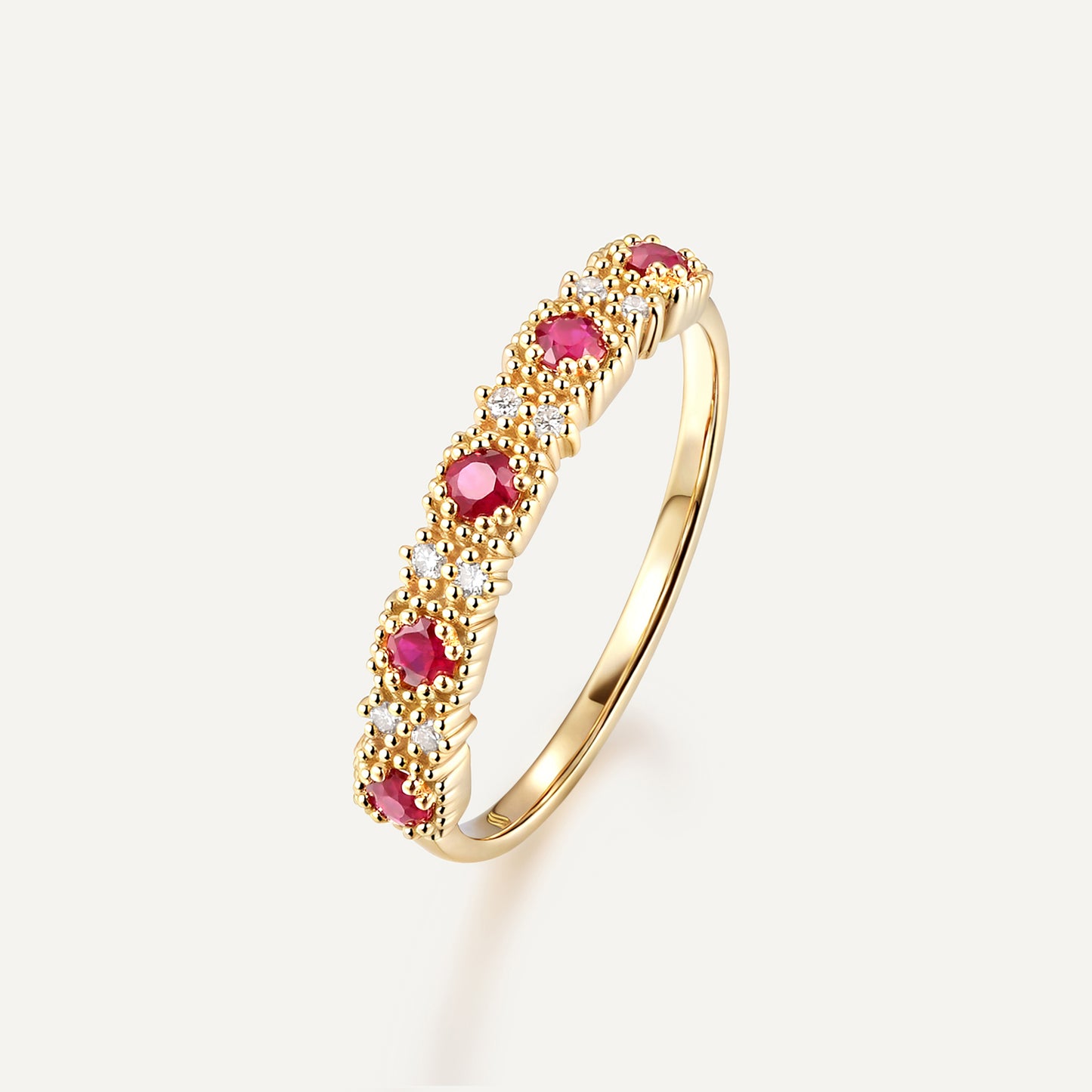 Royal Ruby & Diamond Row Ring | 18K yellow gold