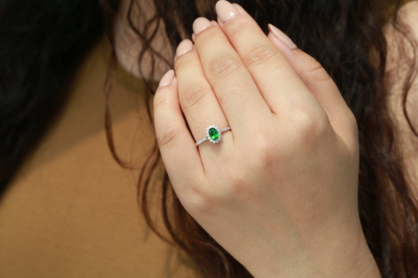 Whisper of the Forest Tsavorite  Ring | 18K white gold