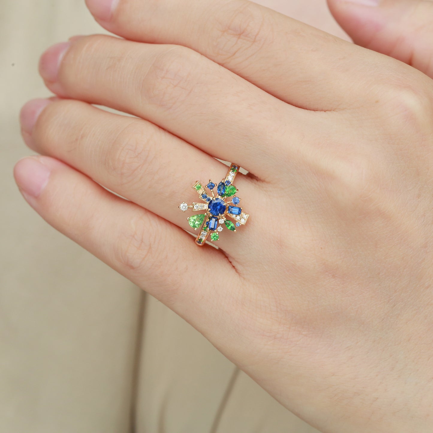 Dual-wear Monet Garden Ring/Pendant | 18K white gold | Natural Gemstone