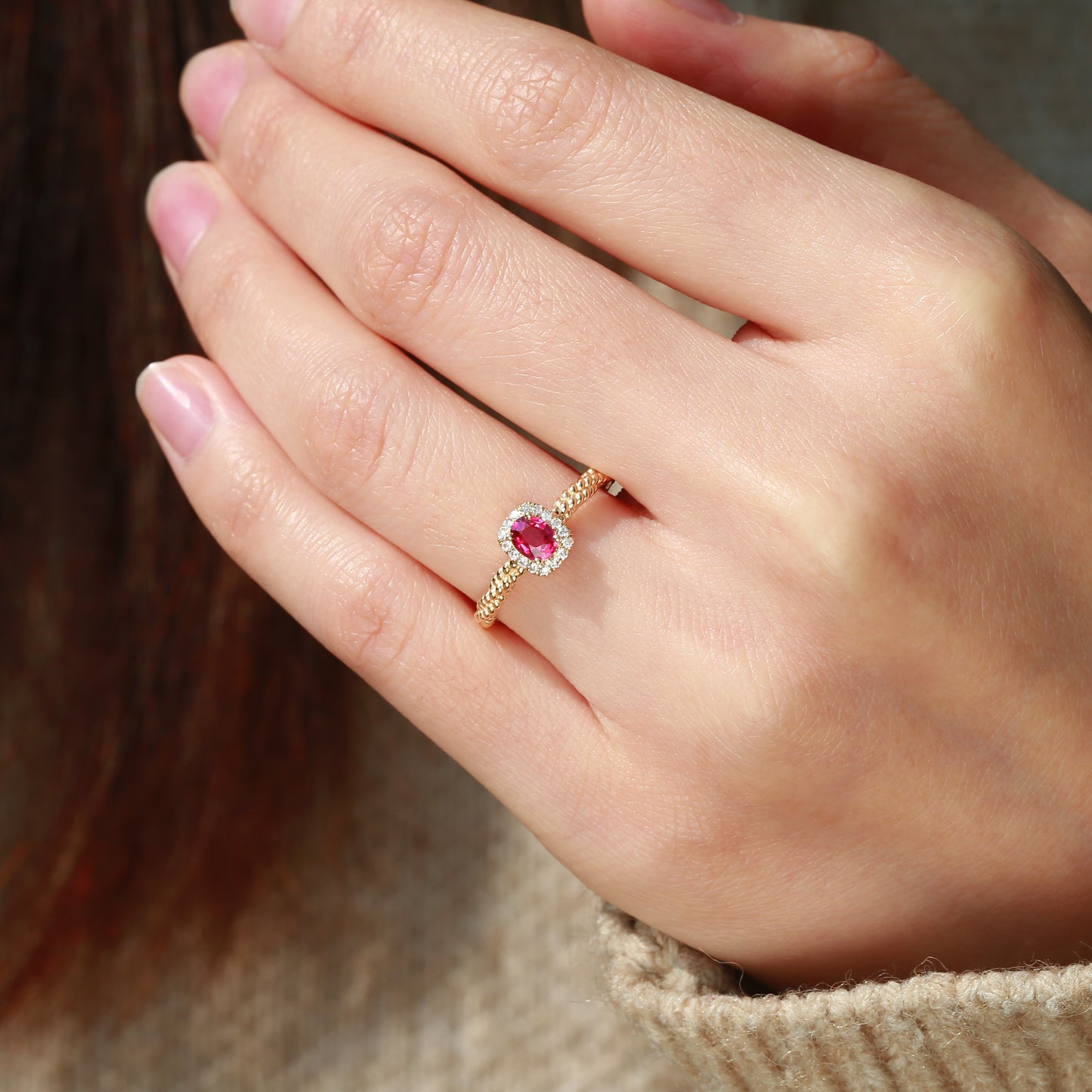 Ruby Twist Halo Diamond Ring | 18K rose gold