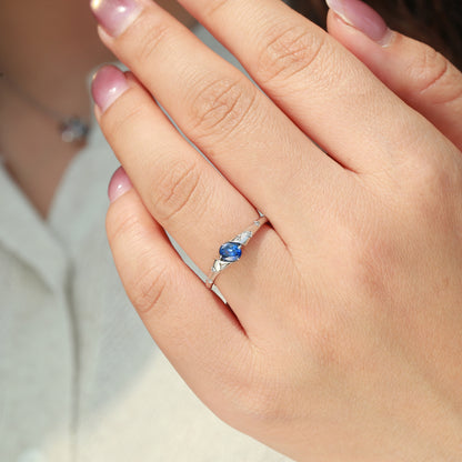 Sapphire Meteor  Ring | 18K white gold | Natural Gemstone