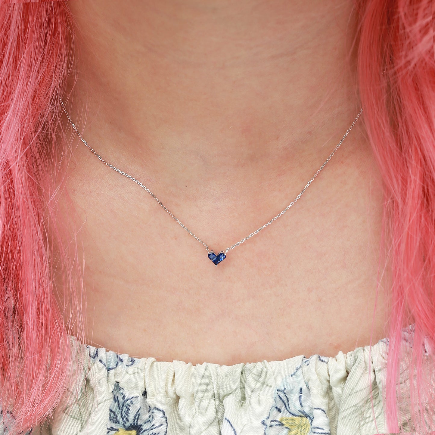 Sapphire Love Knot Clavicle Necklace | 18K gold | Natural Gemstone